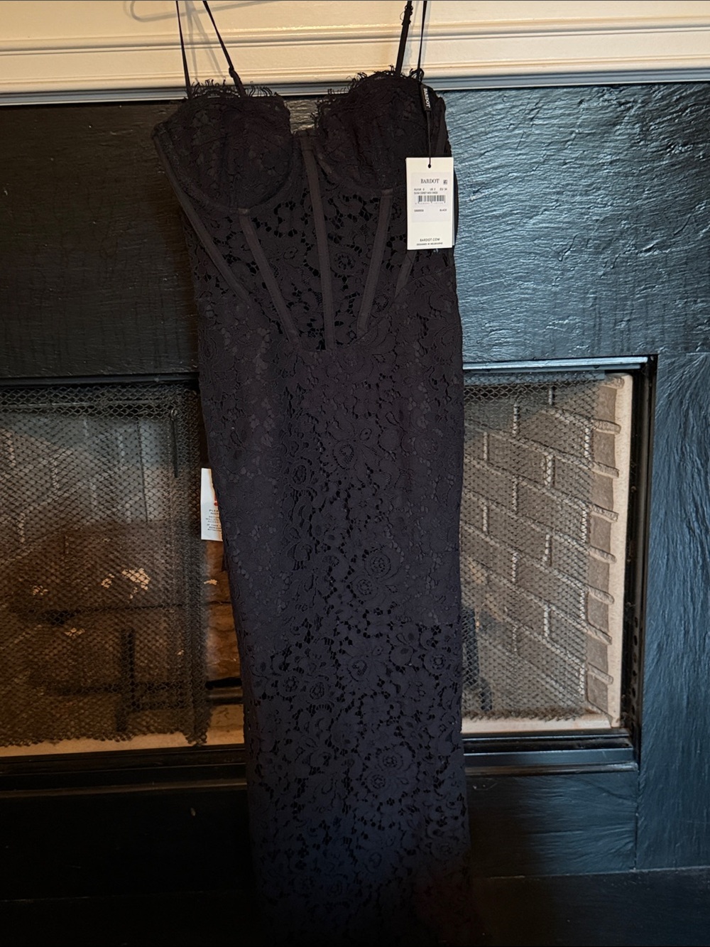 NWT Bardot Olina Lace Midi Dress with Corset Detail Size 2